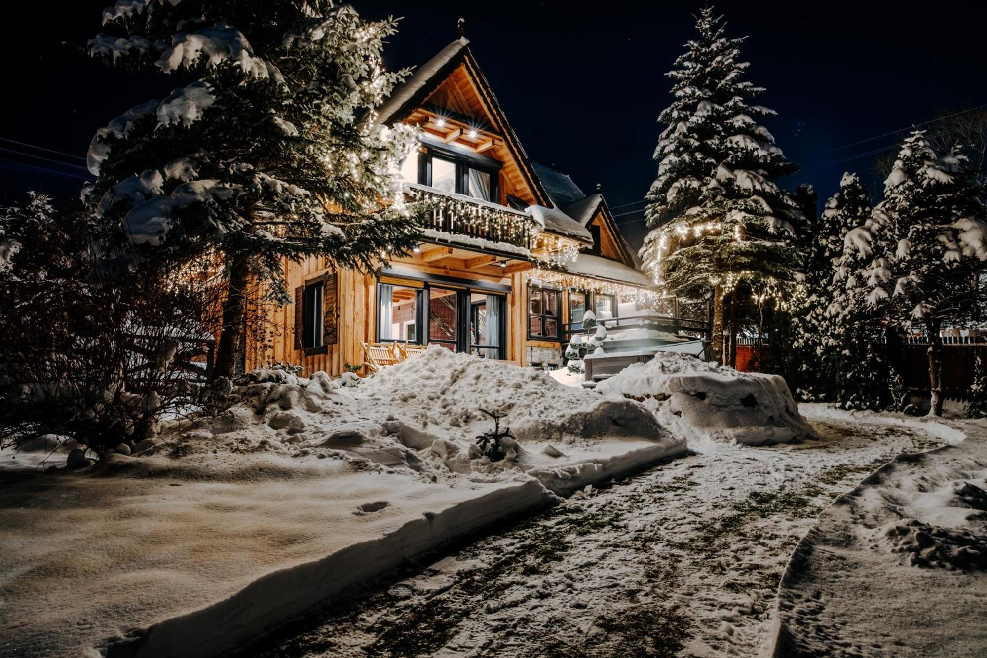 Villa Swiss Na Wylacznosc - Jacuzzi, Sauna, Bilard Косцелиско Экстерьер фото